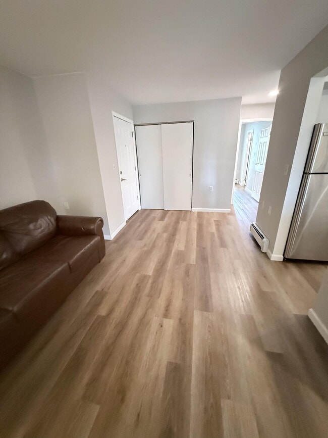 Photo - 1bd/1ba condo on 1st floor with pool access Unit D416