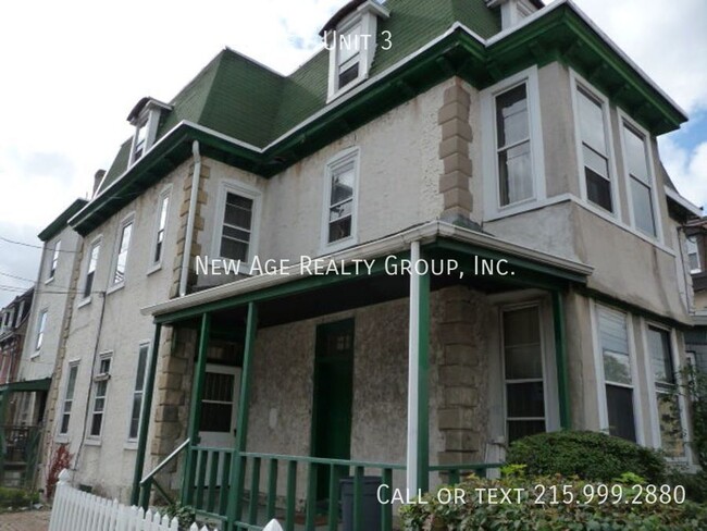 Three Bedroom Apartment in West Powelton -... - Three Bedroom Apartment in West Powelton -... Unit 3