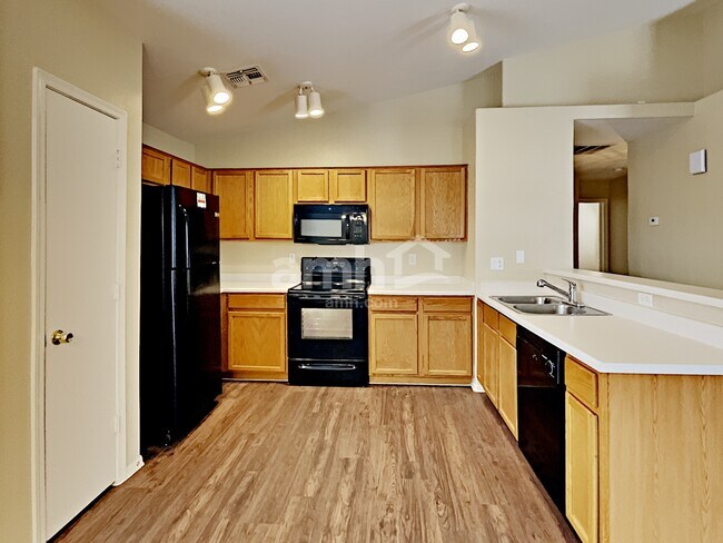 Photo - 11417 W Sheridan St