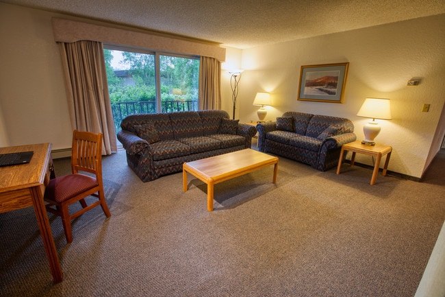 Wedgewood Resort Apartments