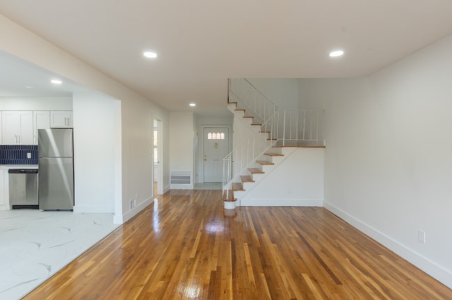 505 Adams Ln Unit 2BR+2 BATHS