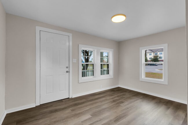 Photo - 1226 Cedar St