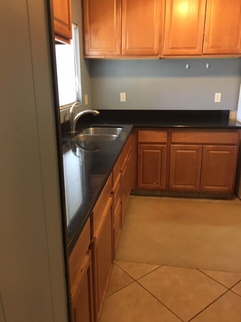 Photo - 12434 N Friant Rd House
