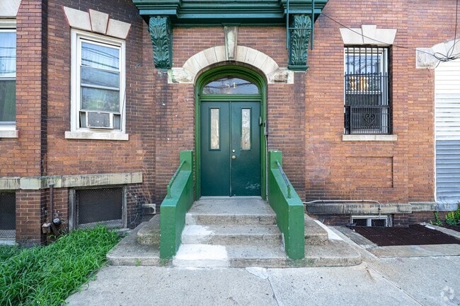 Building Photo - 84 Baldwin Ave Unit 3 Rental