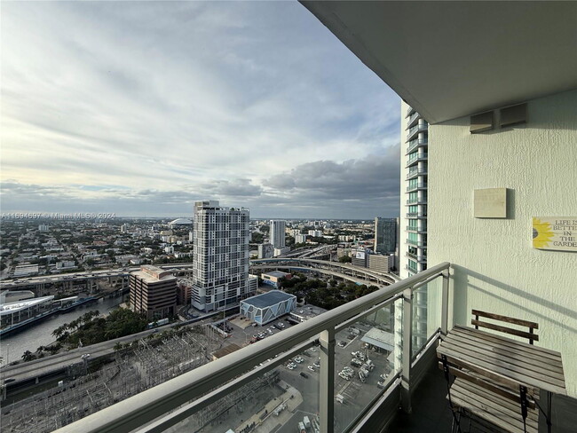 Photo - 92 SW 3rd St Condo Unit 3709