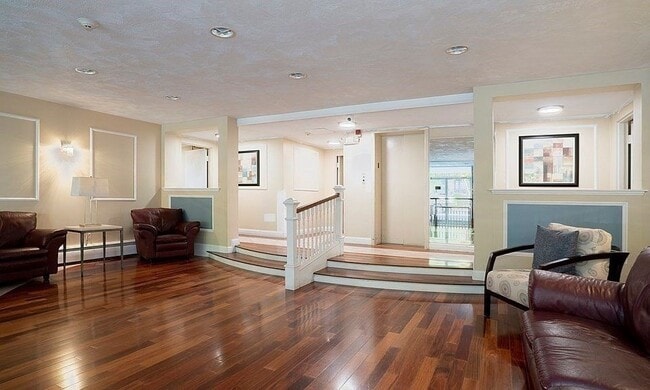 Photo - 50 Green St Unit 214