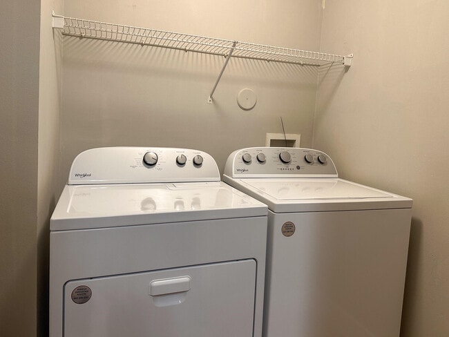 Photo - 9849 Baywinds Blvd Unidad 8304