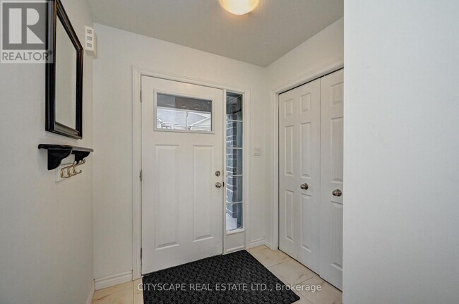 Photo - 35 Woodedge Cir