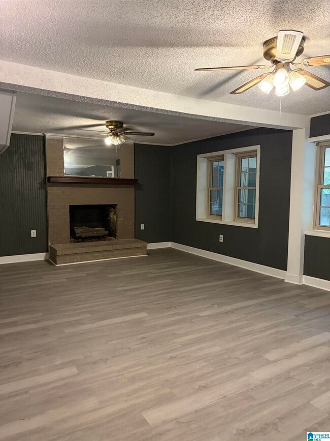 Photo - 3826 Springhill Dr