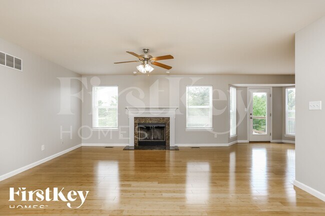 Photo - 121 Brookfield Blvd
