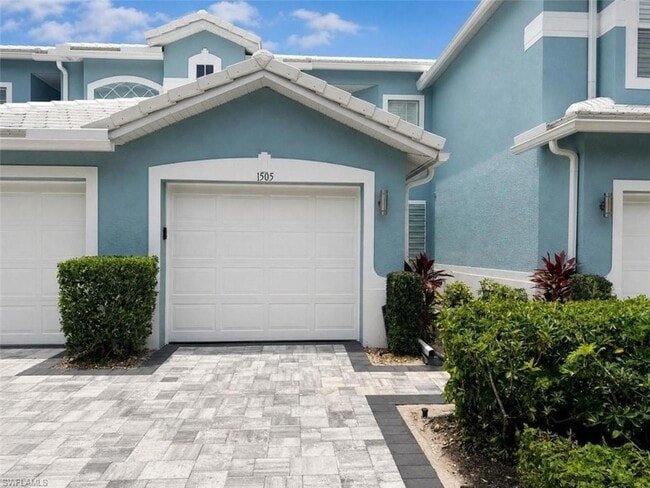 Photo - 1262 Sweetwater Ln
