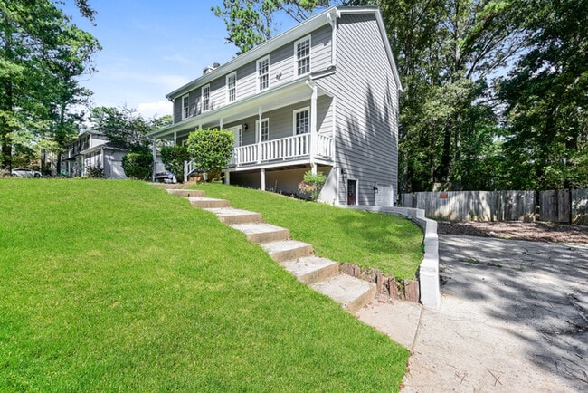 Photo - 603 Chatham Trail