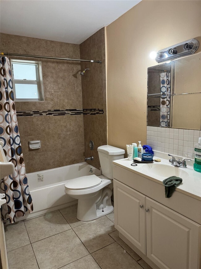 Photo - 3033 NW 43rd Ave Unidad 104