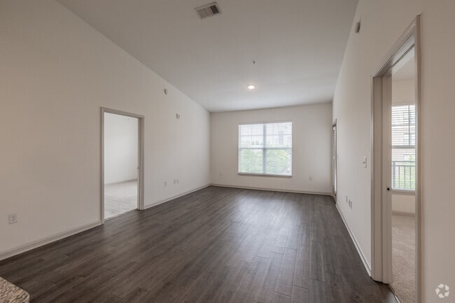 2BR, 2BA - The Crockett - 1,046SF - Living Room