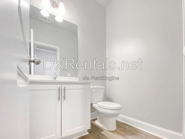 Photo - 1466 Fern Ridge Ln