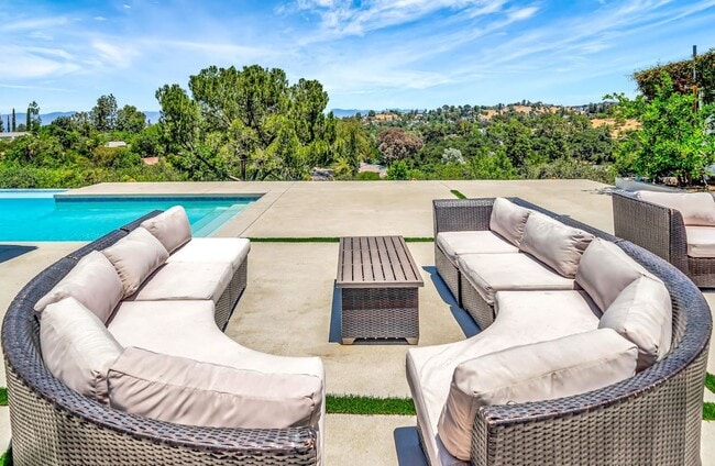 Photo - 22376 Algunas Rd