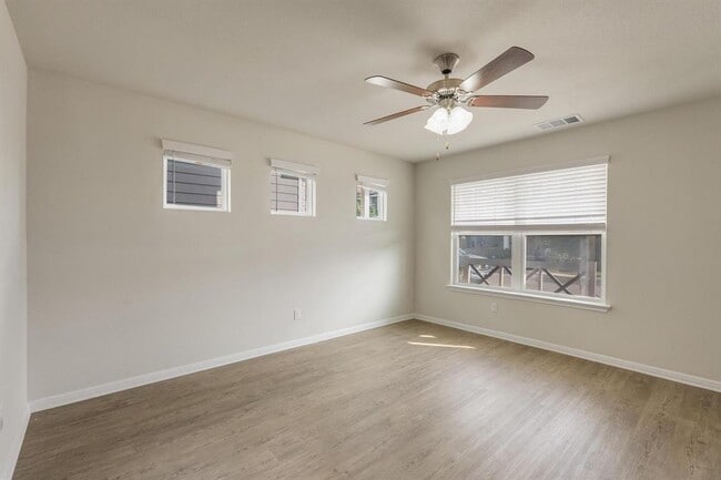 Photo - 18000 Malnati Dr