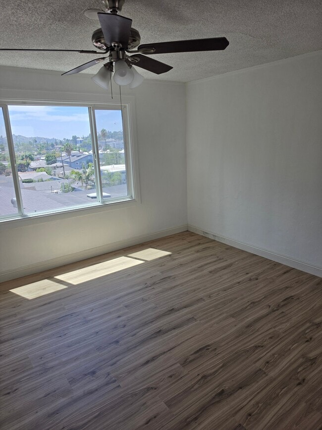 1105 Nolden St Unit 1