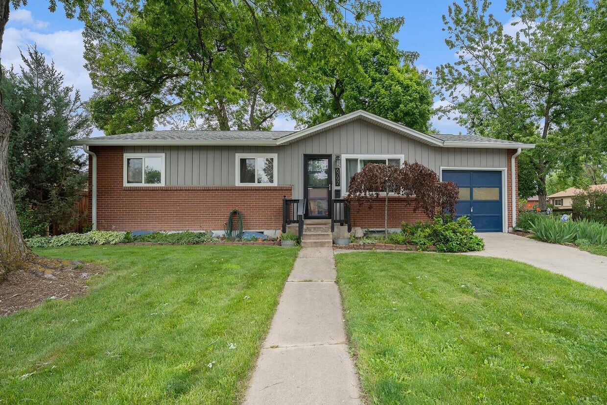 Beautiful 3 Bed 2.5 Single Family Home in ... - Beautiful 3 Bed 2.5 Single Family Home in ...