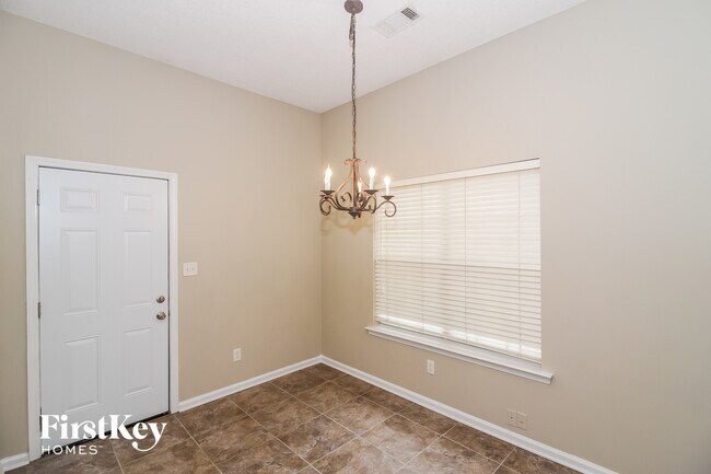 Photo - 6853 Shorey Ln