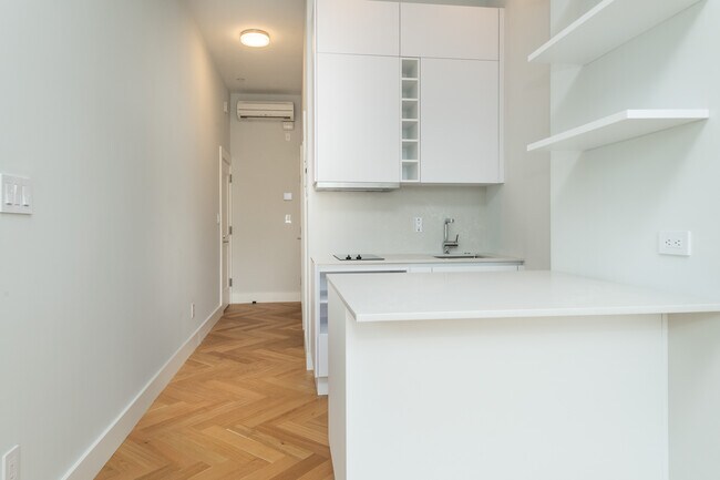 Photo - 461 Massachusetts Ave Unit 8