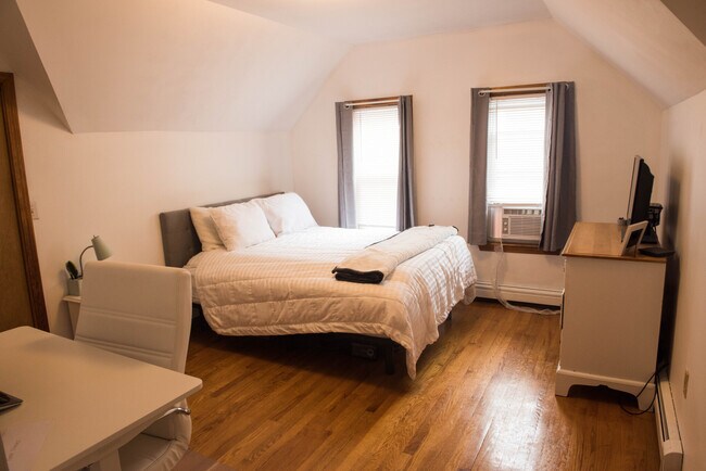 Photo - 66 Brooks St Unit 3