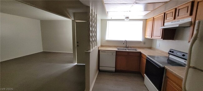 Photo - 574 Roxella Ln Unit C