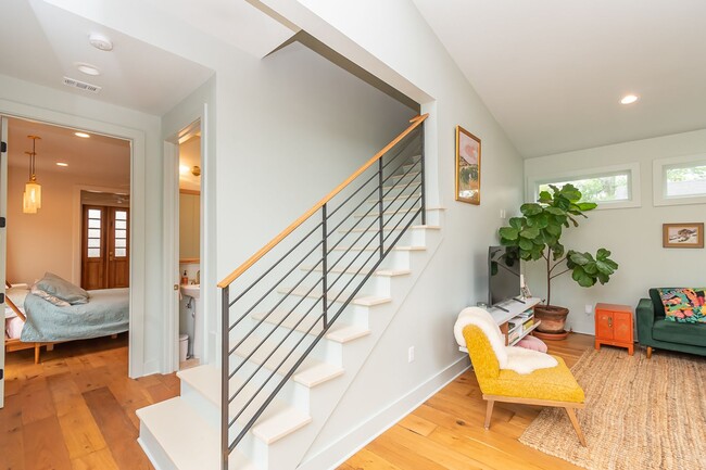 Photo - CHARMING, MODERN, CUSTOM HOME IN MID-CITY FOR RENT