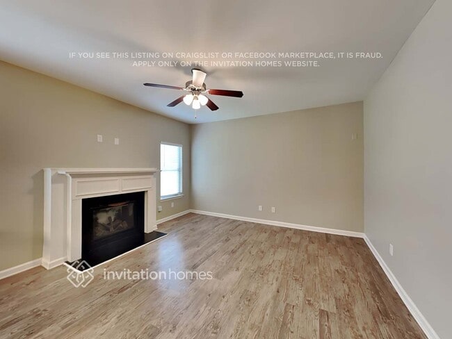 Photo - 440 Cleburne Pl