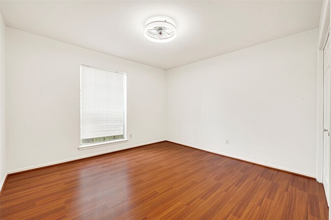 Photo - 7302 Redding Rd