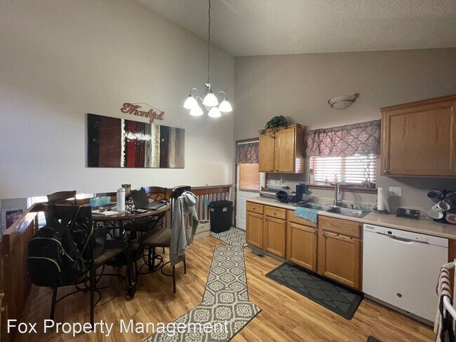Photo - 3 br, 2 bath House - 1331 W 132nd Place