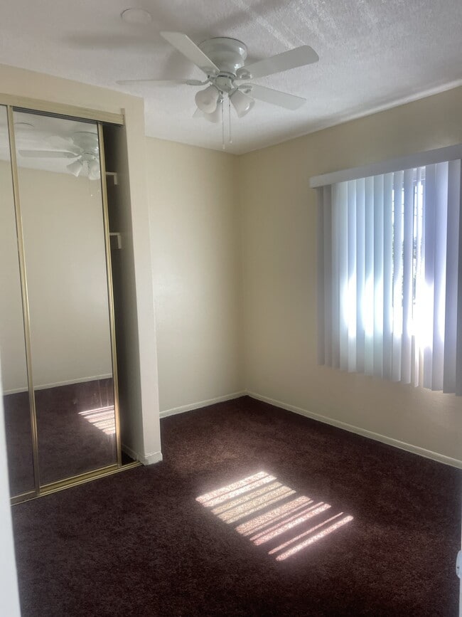 Santa Fe Apartments LB (West Long Beach)