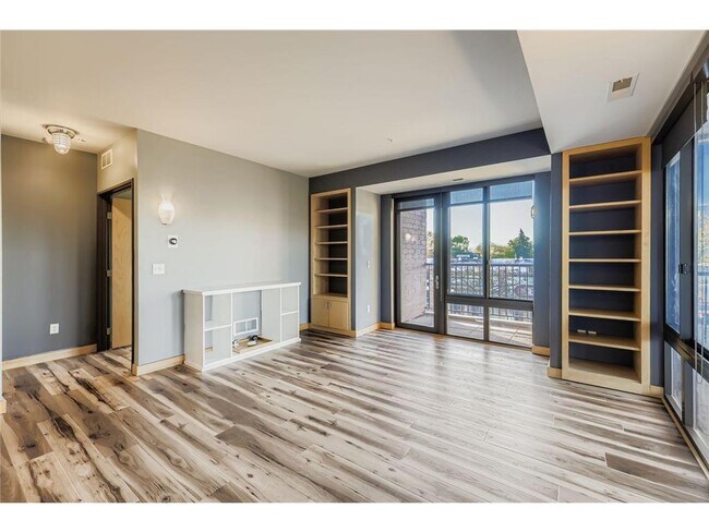 Photo - 10 E 26th St Unidad 200