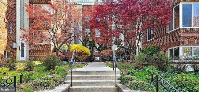 Photo - 5405 9th St NW Unidad 306