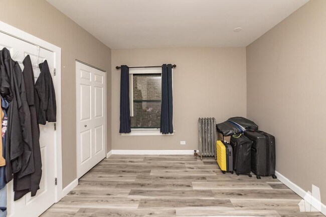 Photo - 2 bedroom in Chicago IL 60626 Unit 1E