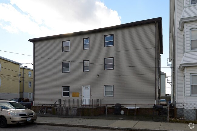 Reuben en la calle 75 - 75 Reuben St