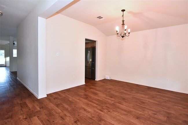 Photo - 3305 Stonewall Dr