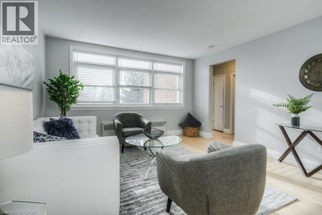 Photo - 141 Chapel St Unit 10