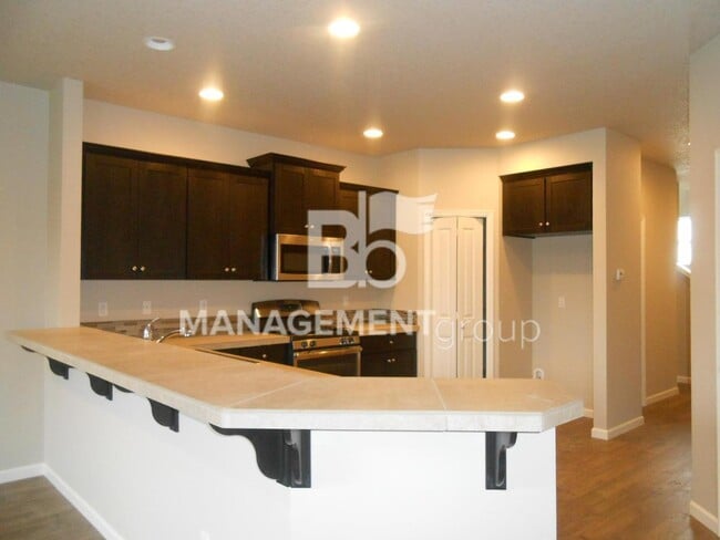 Photo - Newer NW Portland/Bethany Home Located In Abby Creek!