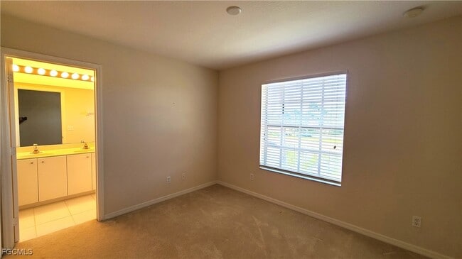 Building Photo - 1392 Weeping Willow Ct Rental