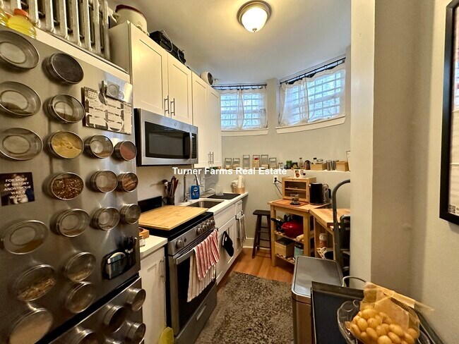 Photo - 583 Beacon St Apartments Unit B