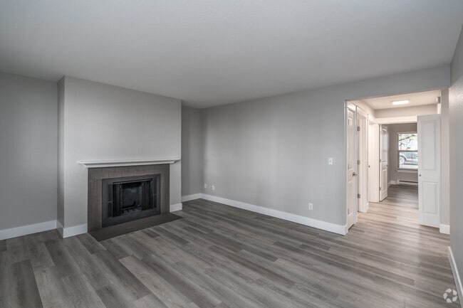 2BR, 1BA - 1,000SF - Living Room