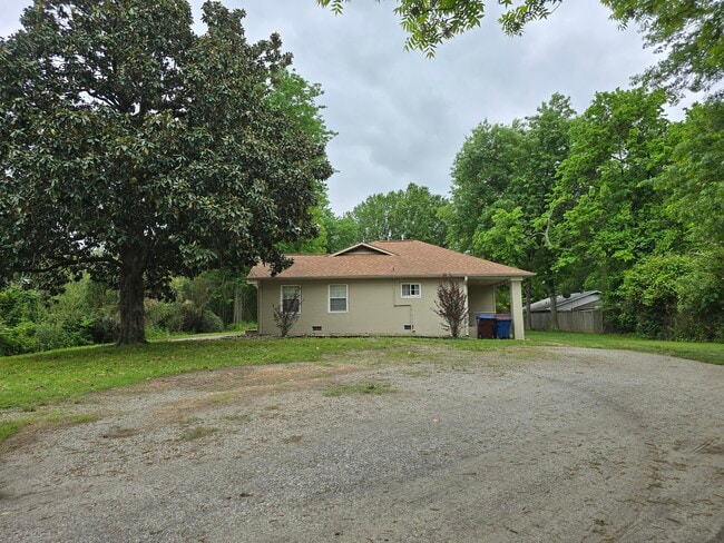 Building Photo - 3612 Barry Ave Unit 1