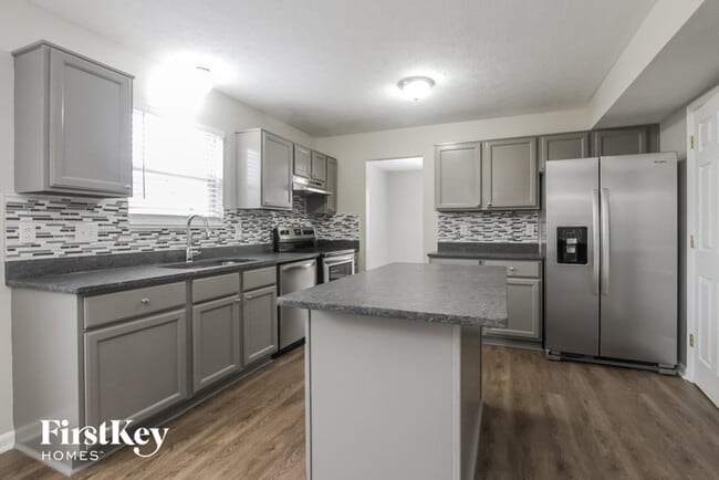 Photo - 6250 Twyckenham Dr