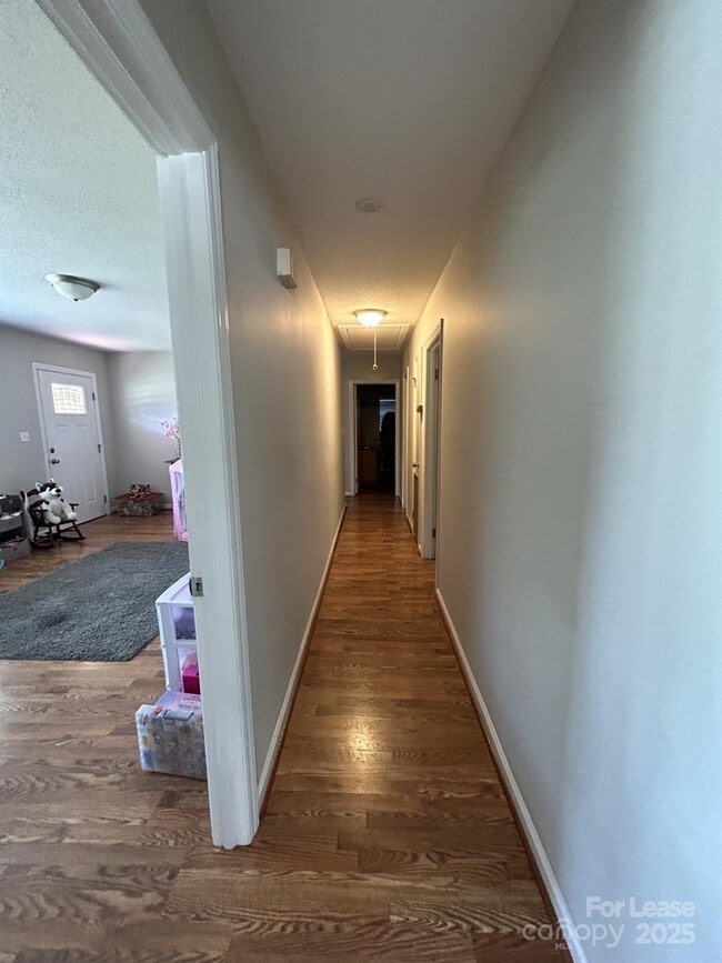 Photo - 6317 Morehead Rd