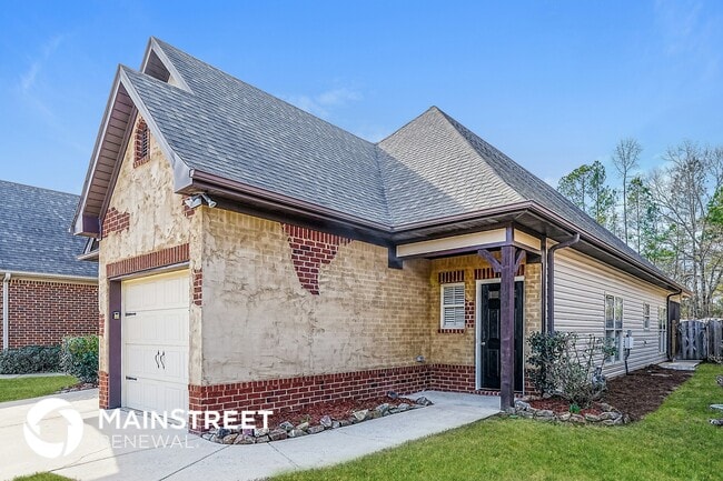 Photo - 170 Sharpe St