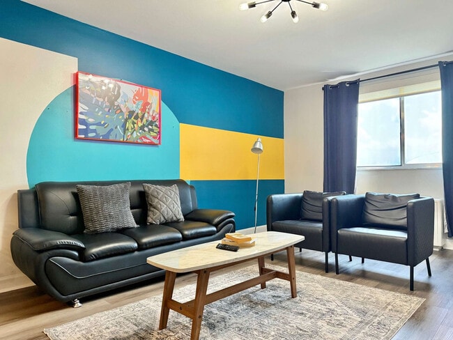 Building Photo - 215 Piedmont Ave NE