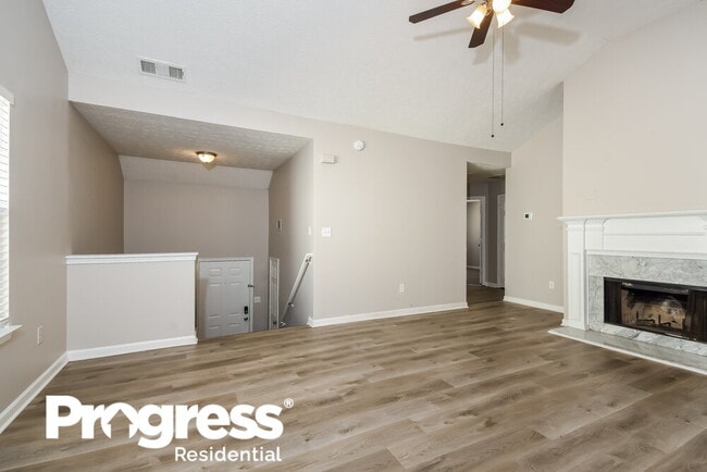 Photo - 145 S Barbara Ln