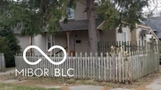 Photo - 701 S Walnut St