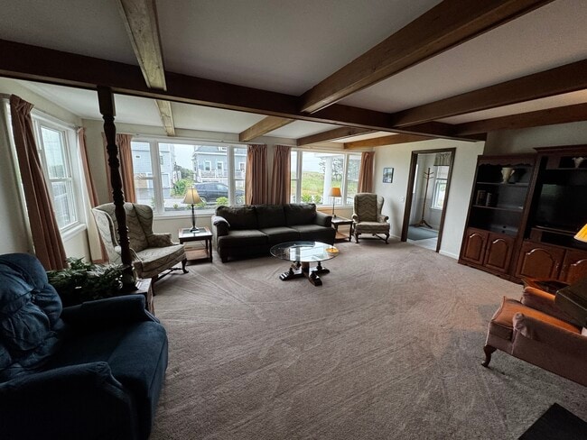 Photo - 72 Oceanside Dr